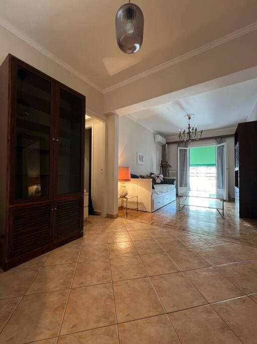 4Th Floor Cosy Apartment In Metaxourgeio Atenas Exterior foto